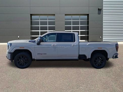 New 2026 GMC Sierra 3500 AT4 w/ AT4 Premium Plus Package AWD/4WD image 9