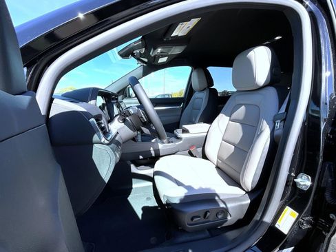 New 2026 GMC Terrain Elevation w/ Elevation Premium Package image 10