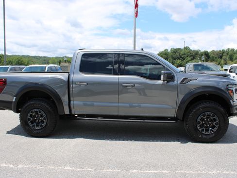 Used 2025 Ford F150 Raptor w/ Equipment Group 803A Raptor R AWD/4WD image 5