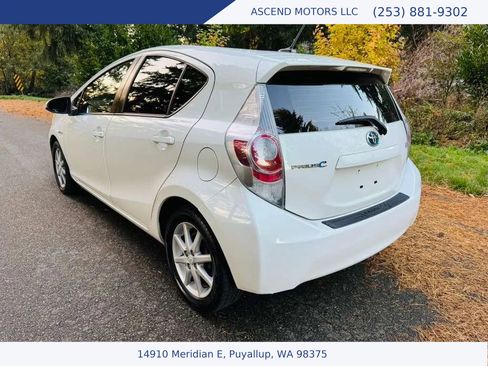 Used 2014 Toyota Prius C Four image 3