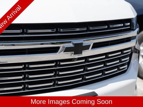 Used 2023 Chevrolet Tahoe Premier w/ Premium Package AWD/4WD image 6