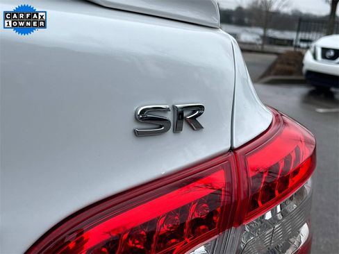 Used 2015 Nissan Sentra SR w/ Navigation Package image 16