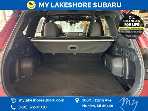 Certified 2025 Subaru Forester Premium AWD/4WD image 28