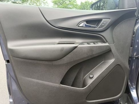 Used 2019 Chevrolet Equinox LT FWD image 9