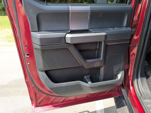 Used 2015 Ford F150 XLT w/ Equipment Group 302A Luxury RWD image 24