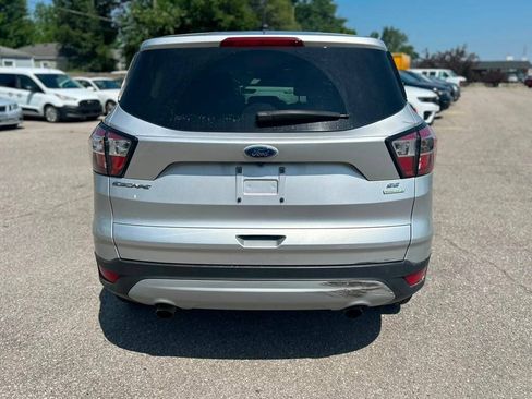 Used 2017 Ford Escape SE FWD image 6