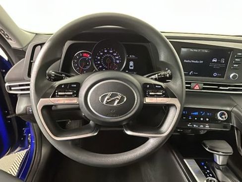 Certified 2023 Hyundai Elantra SEL w/ Cargo Package FWD image 15