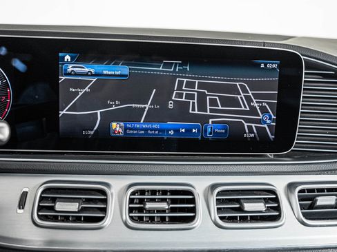 Certified 2024 Mercedes-Benz GLS 450 4MATIC image 21
