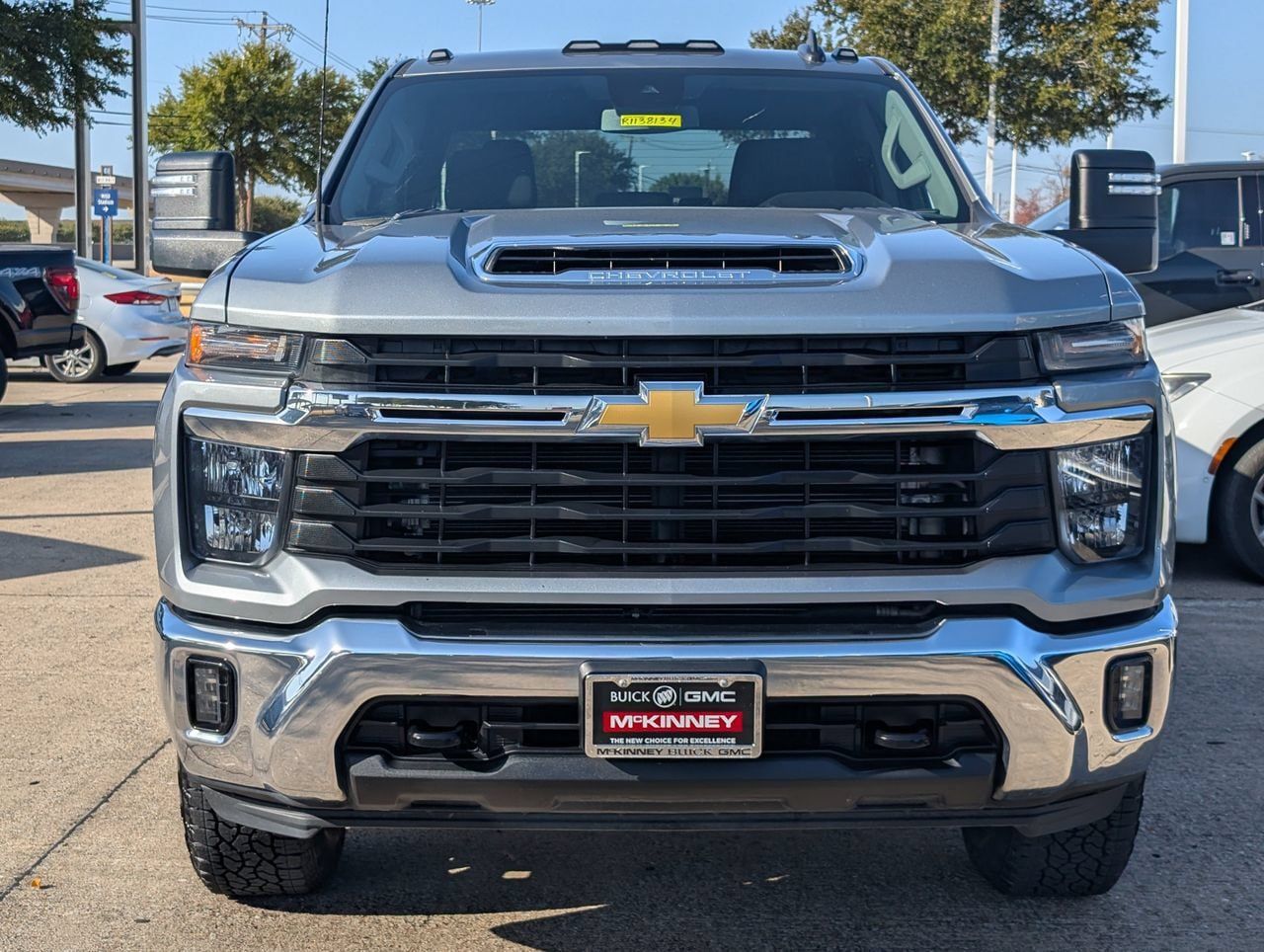 Used 2024 Chevrolet Silverado 2500 LT AWD/4WD image 6