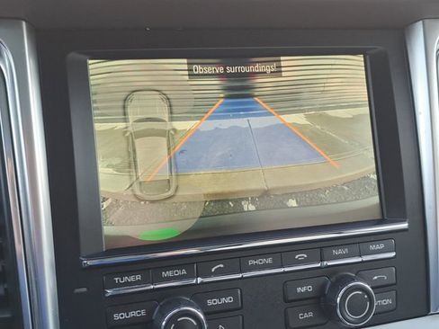 Certified 2016 Porsche Macan S image 32