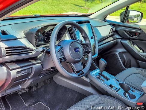 Used 2024 Subaru Crosstrek 2.0i Premium w/ Crosstrek Mirror Package AWD/4WD image 9