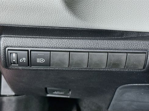 Used 2026 Toyota Corolla LE FWD image 17