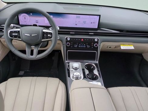 Certified 2025 Genesis GV80 2.5T Standard AWD/4WD image 12