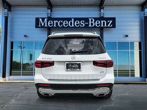 New 2026 Mercedes-Benz GLB 250 4MATIC image 5