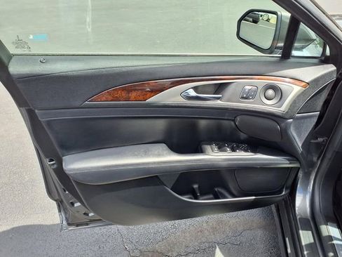 Used 2017 Lincoln MKZ Reserve w/ Technology Package AWD/4WD image 18