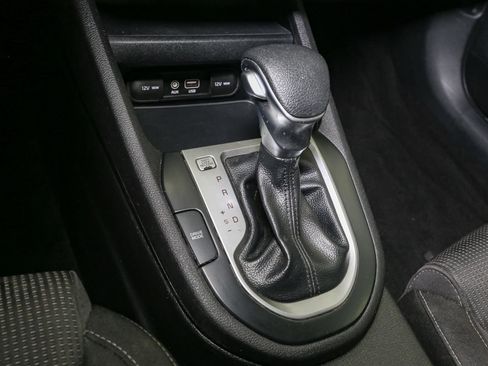 Used 2019 Kia Forte LXS image 29