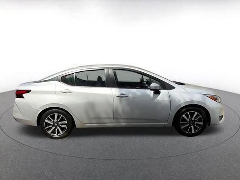 Used 2025 Nissan Versa SV FWD image 16