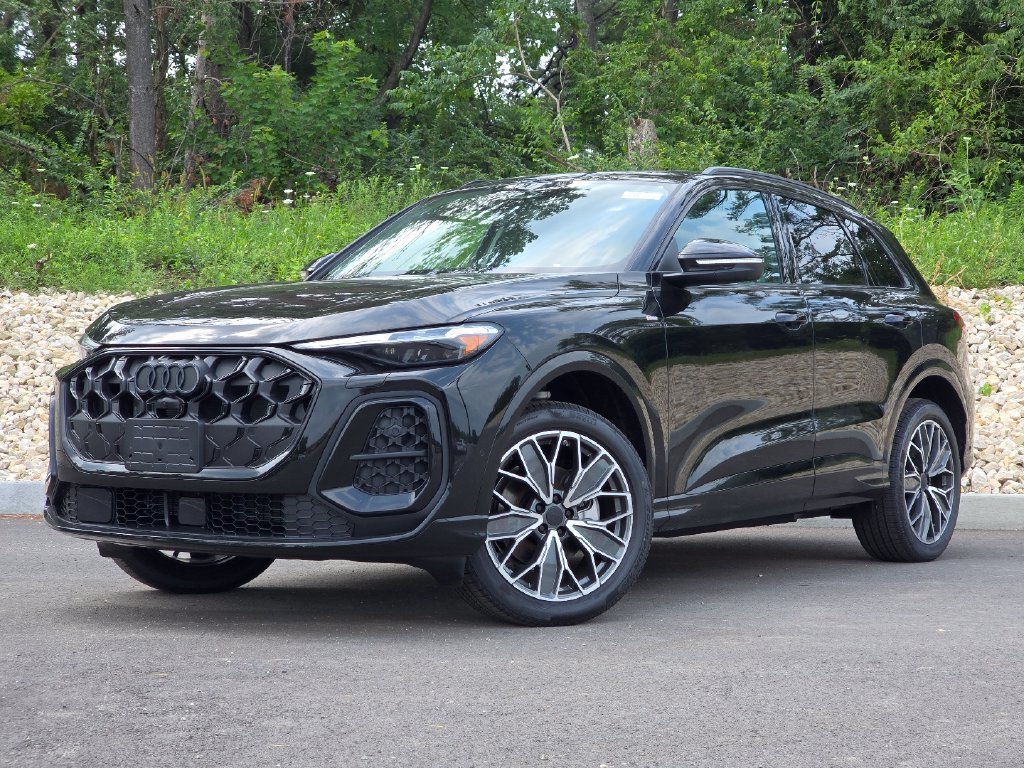 New 2026 Audi Q5 Premium Plus AWD/4WD image 2