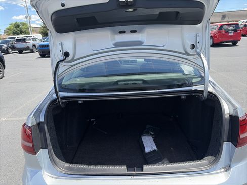 Used 2016 Volkswagen Jetta S FWD image 19