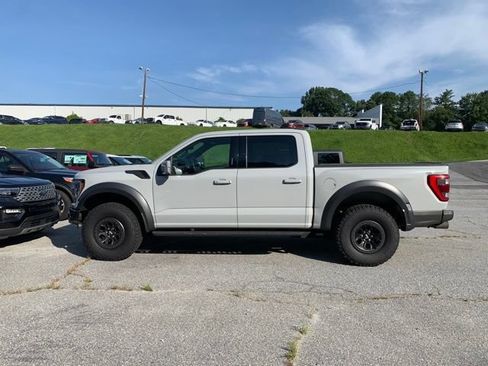 Used 2023 Ford F150 Raptor w/ Raptor Carbon Fiber Package AWD/4WD image 5