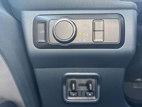 New 2025 Ford Maverick XLT w/ XLT Luxury Package image 28