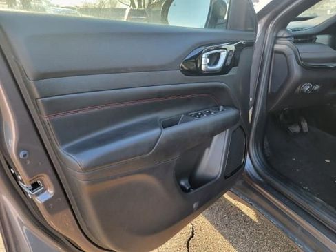 Used 2024 Jeep Compass Trailhawk w/ Trailhawk Elite Group image 21