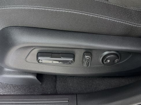Used 2026 Honda CR-V EX image 21