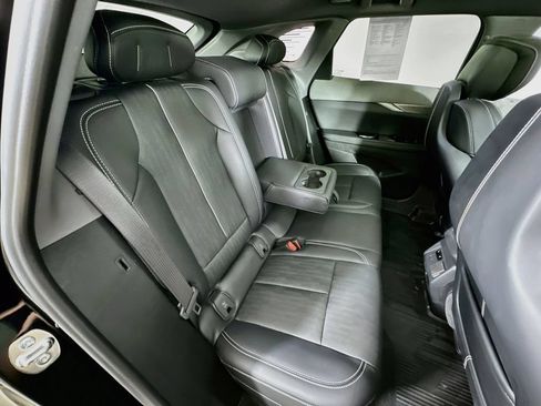Used 2026 Cadillac Optiq Sport 2 w/ LPO, Floor Liner Package AWD/4WD image 33