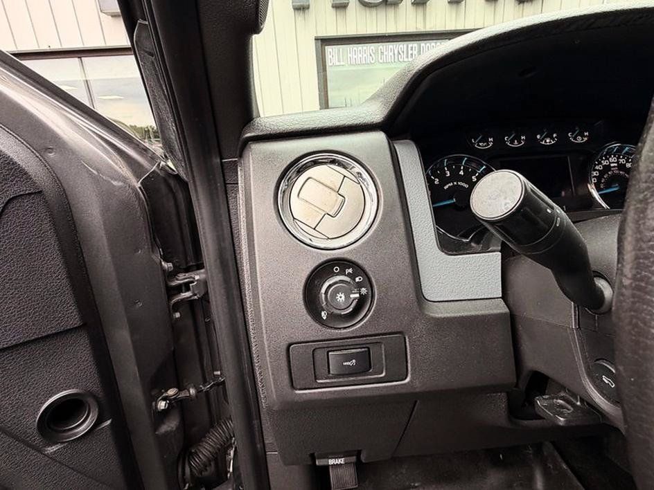 Used 2014 Ford F150 XLT w/ Equipment Group 302A Luxury AWD/4WD image 12