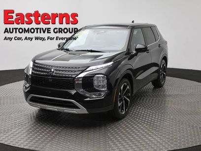 Used 2024 Mitsubishi Outlander SE