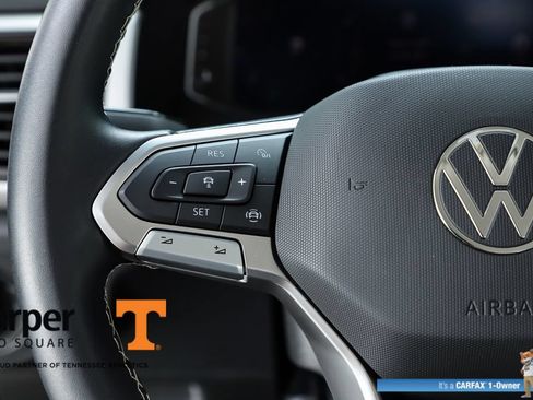 Used 2023 Volkswagen Atlas SE w/ Black Wheel Package FWD image 59