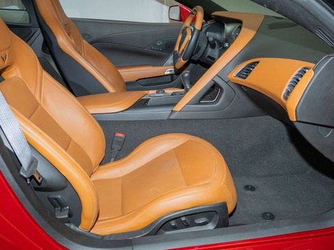 Used 2015 Chevrolet Corvette Stingray Coupe w/ 2LT Preferred Equipment Group image 15