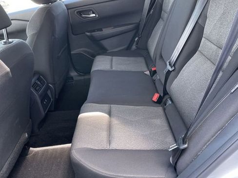 Used 2025 Nissan Rogue SV AWD/4WD image 21
