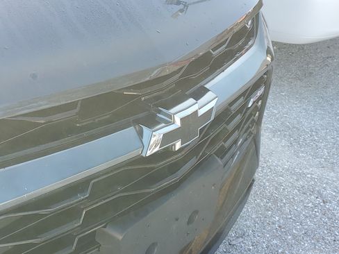Used 2019 Chevrolet Blazer RS FWD image 3