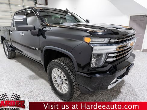Used 2020 Chevrolet Silverado 2500 High Country w/ Safety Package II image 6
