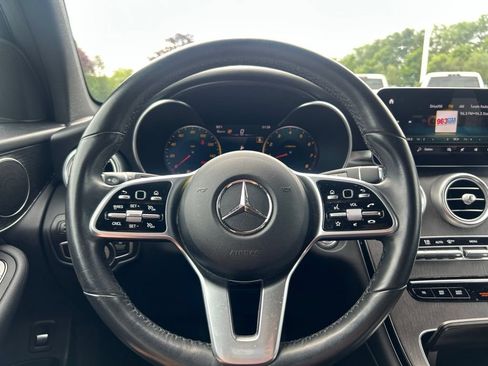 Used 2022 Mercedes-Benz GLC 300 4MATIC image 10