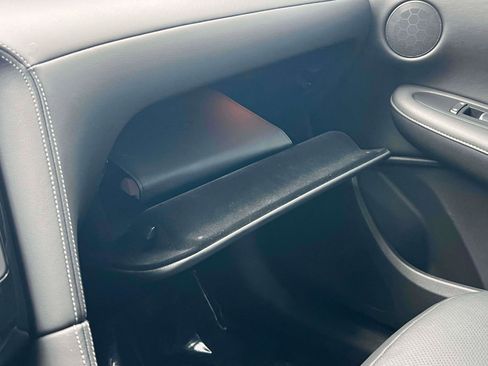 Used 2023 INFINITI QX55 Luxe w/ Cargo Package image 11