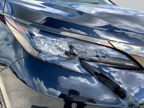 Used 2024 Toyota Sienna XLE Woodland Edition AWD/4WD image 27
