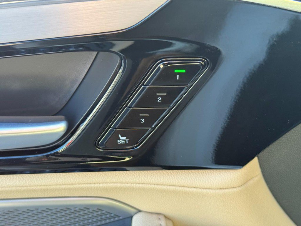 Certified 2026 Acura MDX SH-AWD image 21