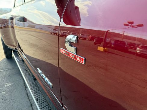 Used 2022 RAM 3500 Tradesman image 9