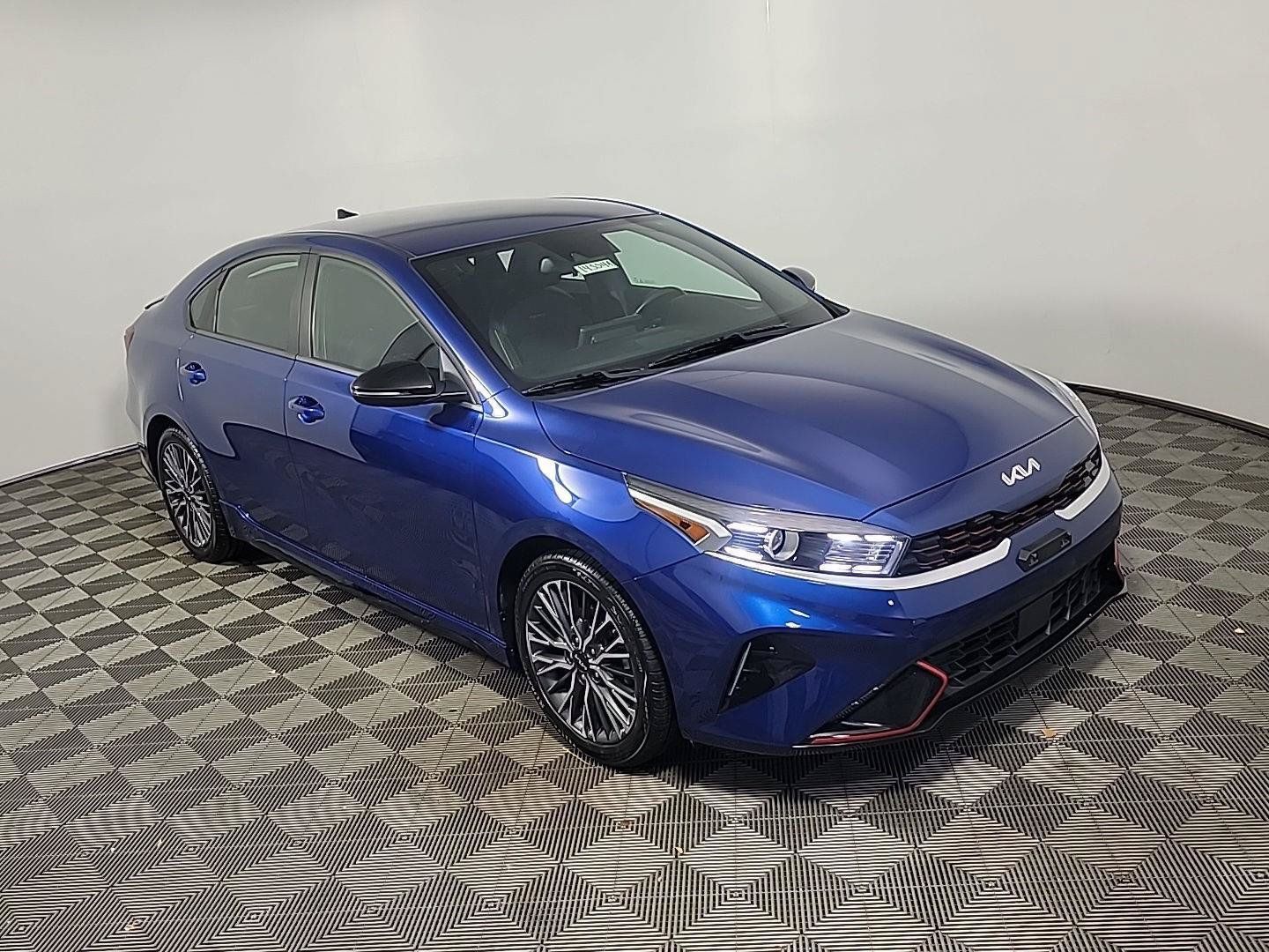 Certified 2024 Kia Forte GT-Line FWD image 2