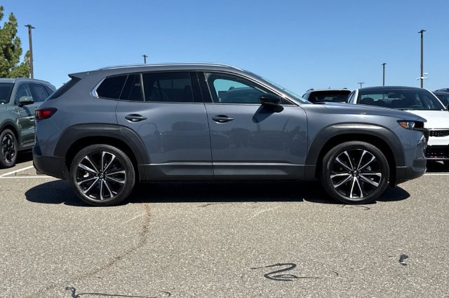 Certified 2025 MAZDA CX-50 AWD 2.5 S w/ Premium Plus Pkg image 3