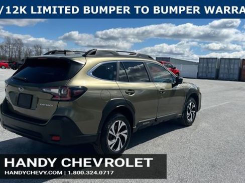 Used 2024 Subaru Outback Premium AWD/4WD image 3