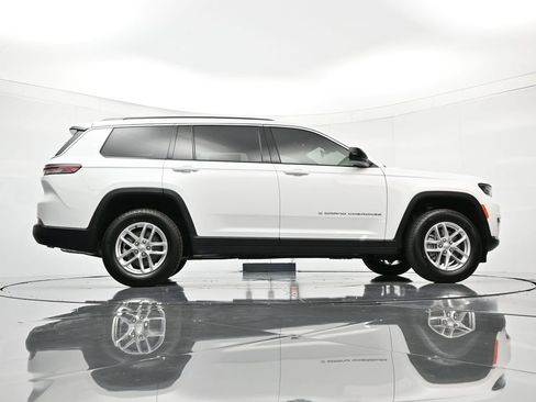 New 2025 Jeep Grand Cherokee L Laredo image 42