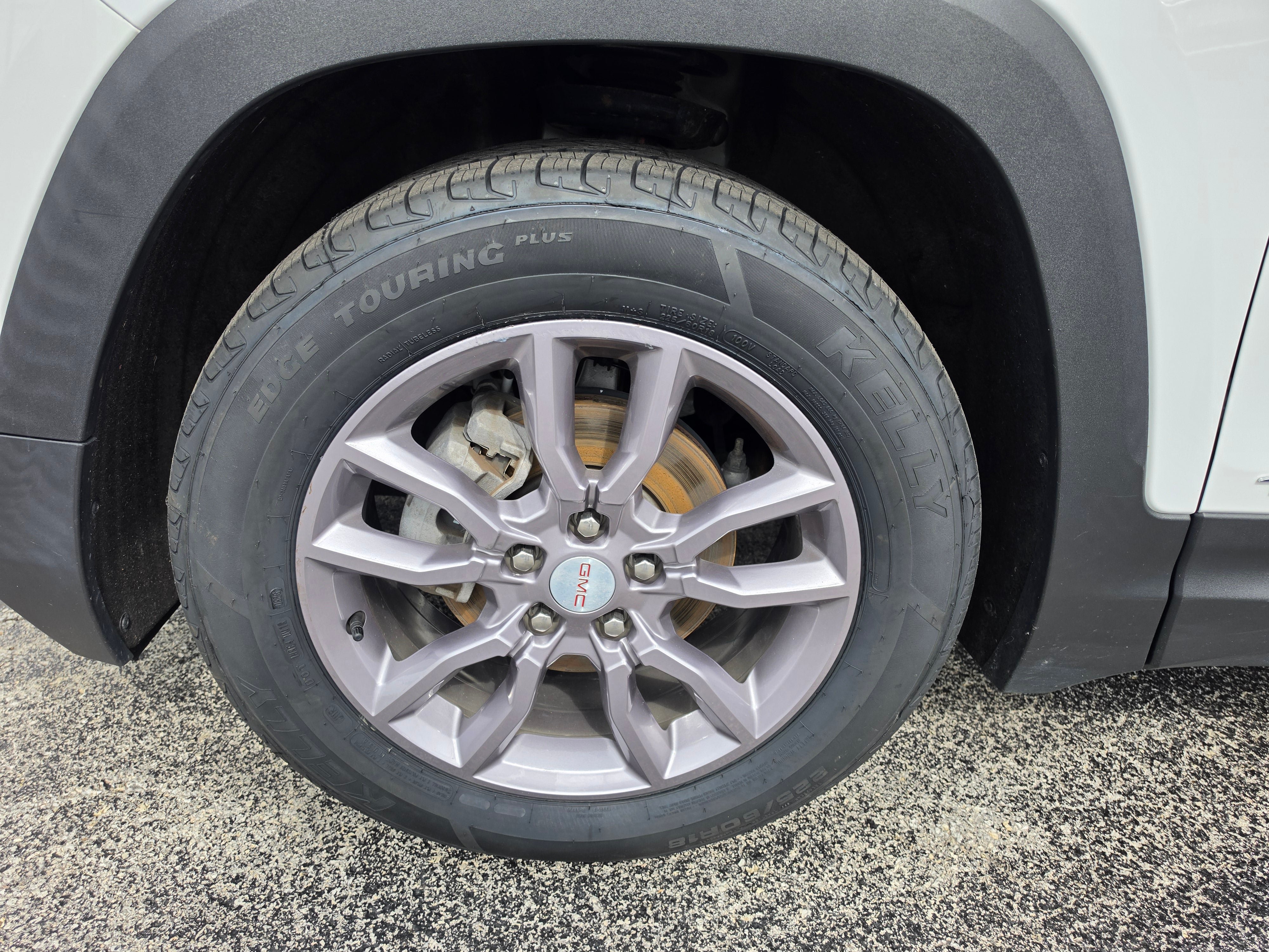 Used 2024 GMC Terrain SLT FWD image 13