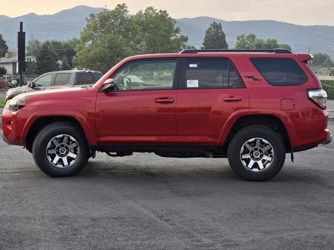 Used 2024 Toyota 4Runner TRD Off-Road Premium w/ Moonroof Package image 21