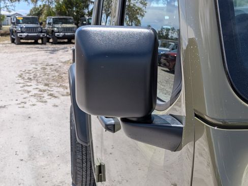 New 2026 Jeep Gladiator Sport image 11