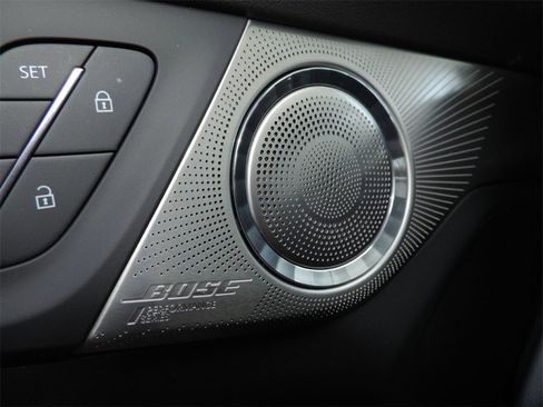 New 2026 Buick Enclave Avenir image 24