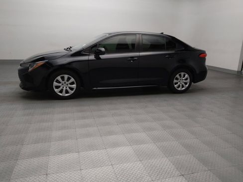 Used 2023 Toyota Corolla LE FWD image 2