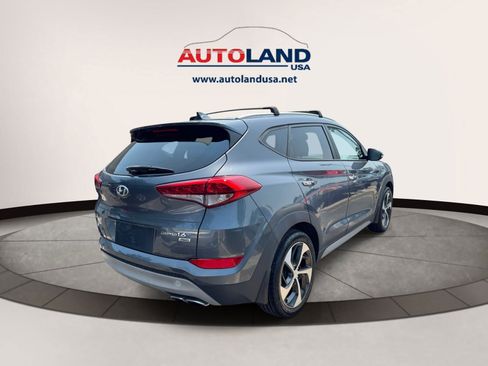 Used 2017 Hyundai Tucson Limited AWD/4WD image 3